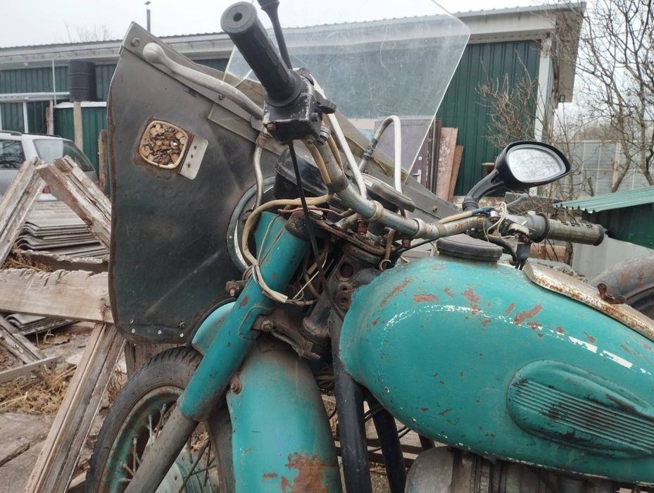 Мотоцикл К-750 з документами