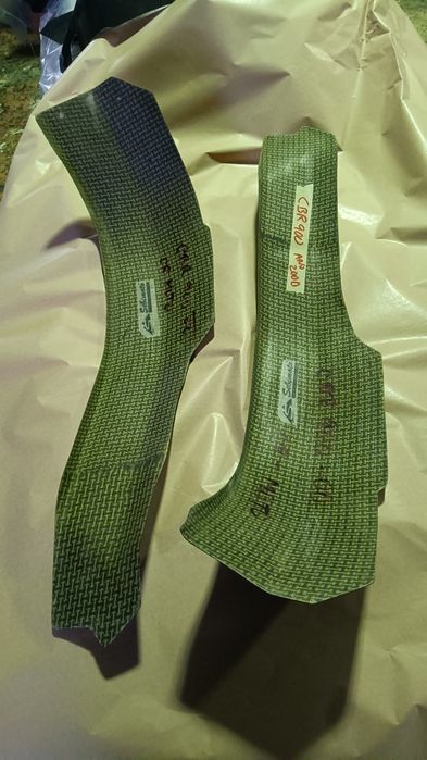 Proteção de carbono Honda CBR 900 quadro ano 2002