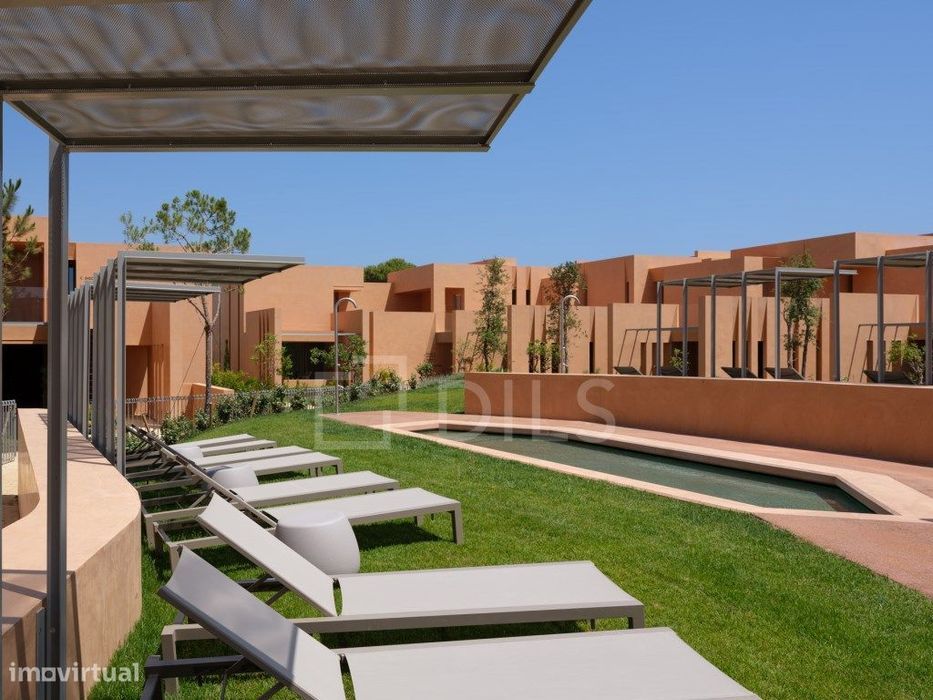 Apartamento T1 com terraço e estacionamento em Palmares