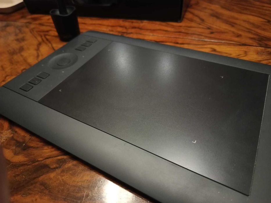 Tablet graficzny Wacom Intuos Pro S PTH-451
