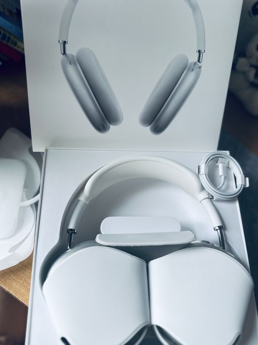 Apple AirPods Max Silver