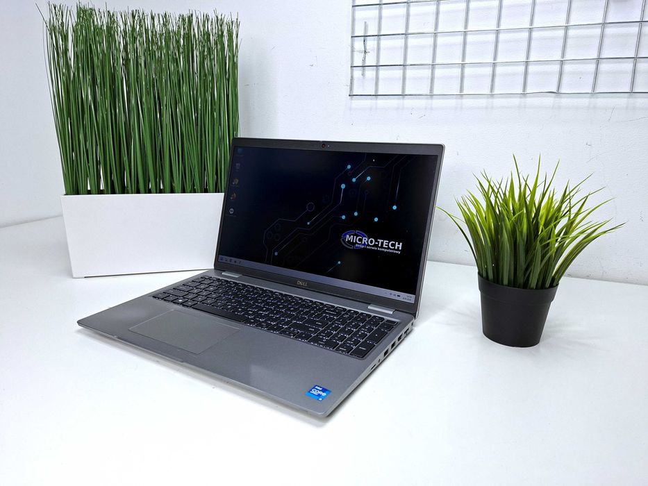 Laptop Dell Latitude 5520, 15,6", i5-1145G, RAM 16 GB, SSD M.2 256GB