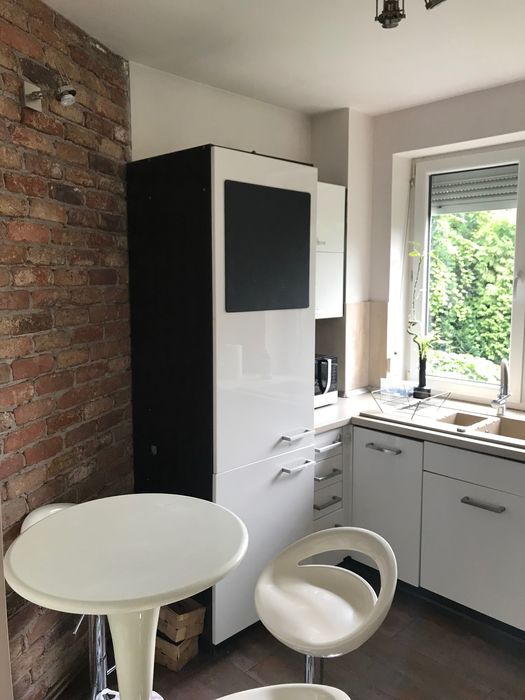 Mieszkanie na wynajem 60m2 (3 pokoje) + ogród 60m2 + garaż; ul. Obozowa