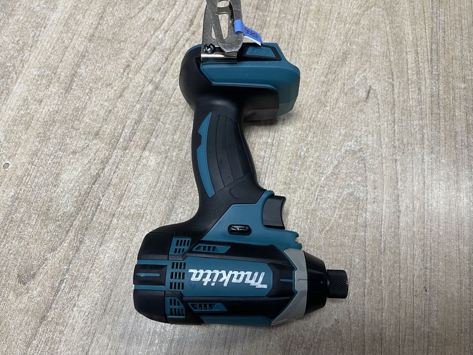 Makita DTD152 / акумуляторний імпакт Макіта