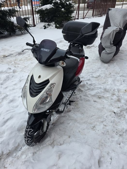 Skuter 4t 50/80cc Romet 747 50cc 2010r. Do negocjacji