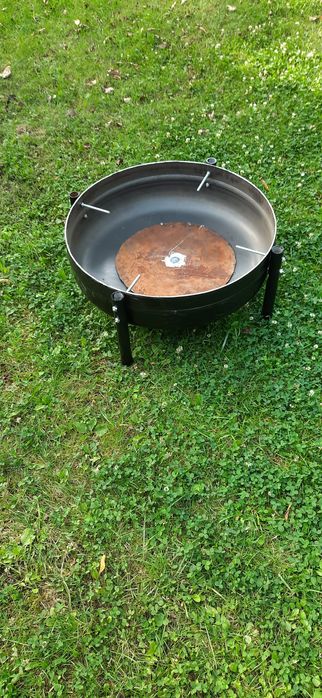 Palenisko  ogrodowe .