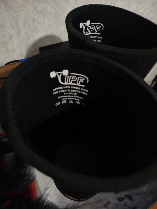 Наколінники ONI Розмір-XL ( ONI Knee Sleeves PRO Pair 2023 IPF Approved)