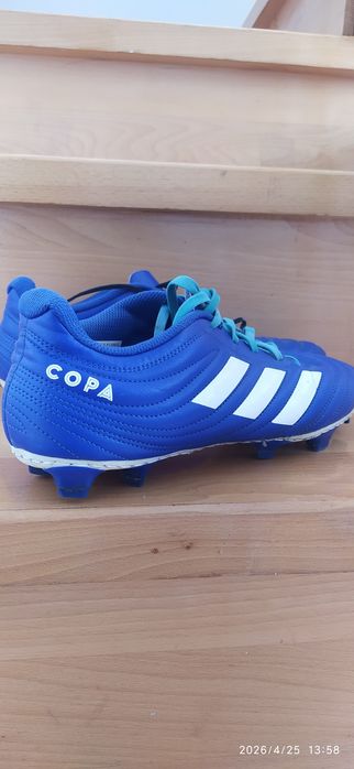 Буци футбольні, шкіряні.