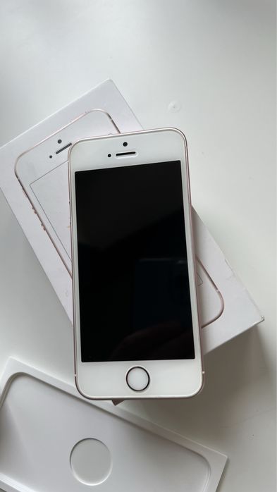 Iphone se rose gold