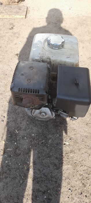 Silnik Hondy GX390 gx 270