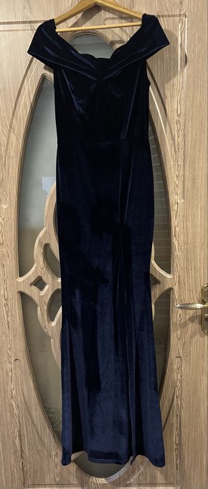 Вечірня сукня , розмір S