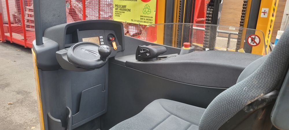 Wózek widłowy elektryczny Jungheinrich ETV 214 – wysokie składowanie