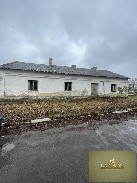 Продаж / Складське приміщення / Острозька, Плоске