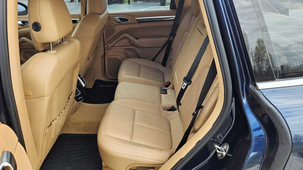 Porsche Cayenne 2010 Гібрид