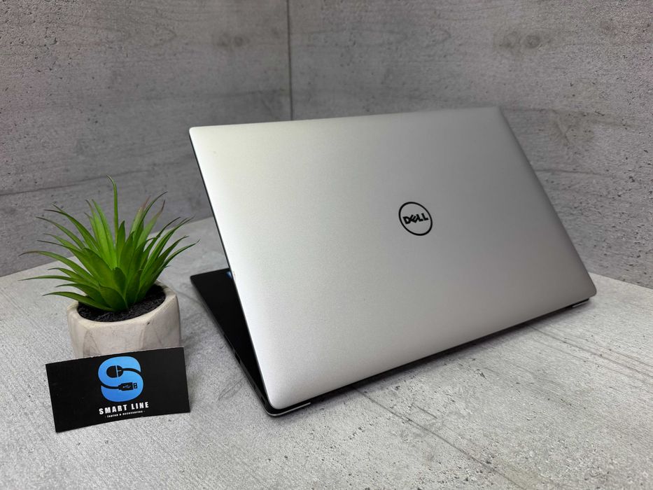 Сенсорний ноутбук Dell Xps 15 9550/i7-6700HQ/Nvidia/4k ips/256gb ssd