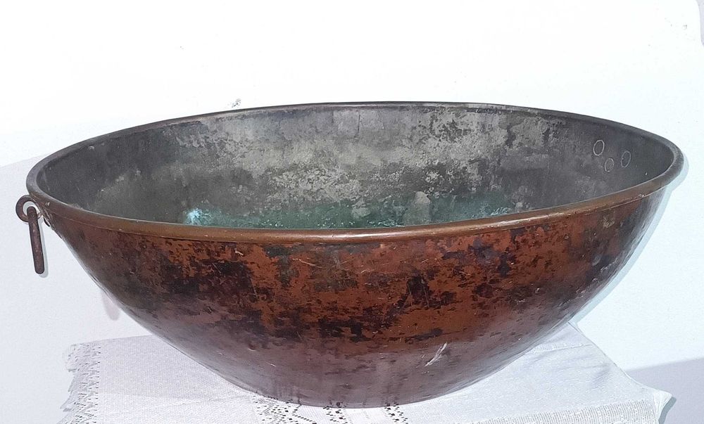 Alguidar grande em cobre