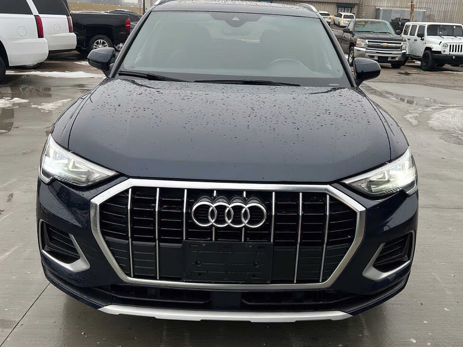 Audi Q3 quattro Premium      2020