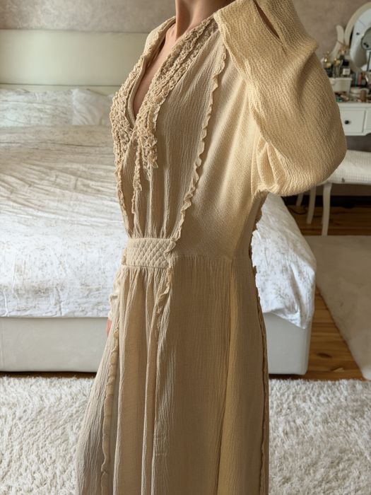 нова сукня Massimo Dutti