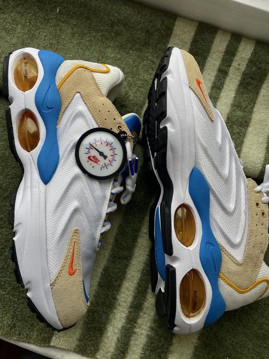 Оригінальні Кросівки чоловічі Nike Air Max Tw Se 44.5