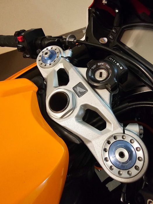 Honda cbr 1000 rr
