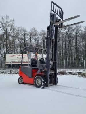 wózek widłowy Manitou