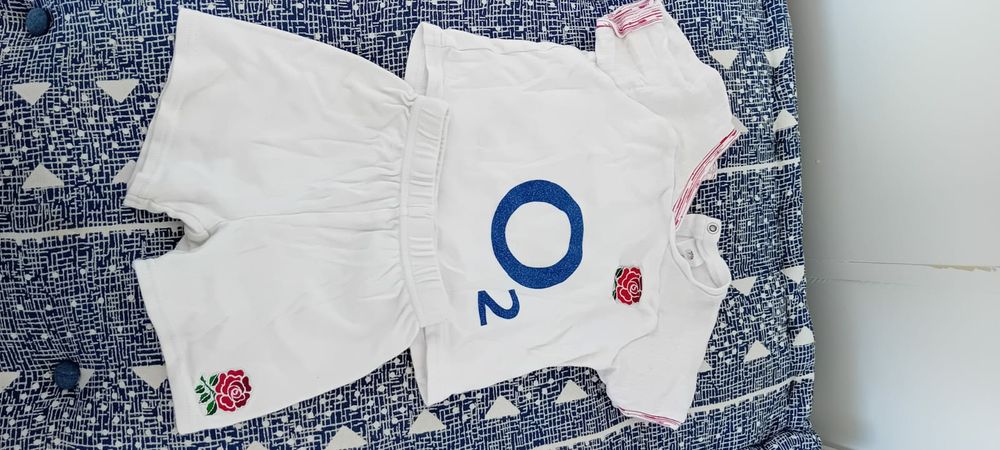 Calções e roupa de verão bebé 9-12meses