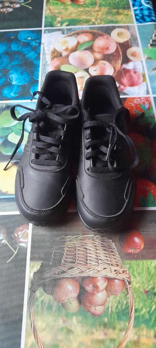 Кроссовки черные кросівки адідас адидас Adidas 19 см 31 EU