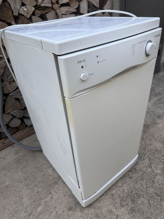 Посудомийка PYRAMIDA DM 09
