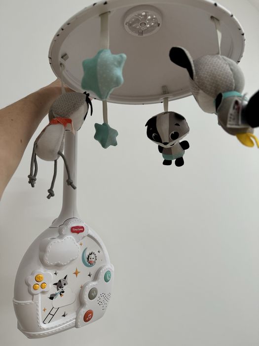 Музичний мобіль з проектором на ліжечко