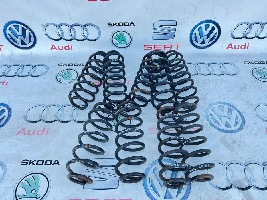 Пружина задня пружини Touran Passat B6 B7 Skoda A5 Seat Leon Golf 5