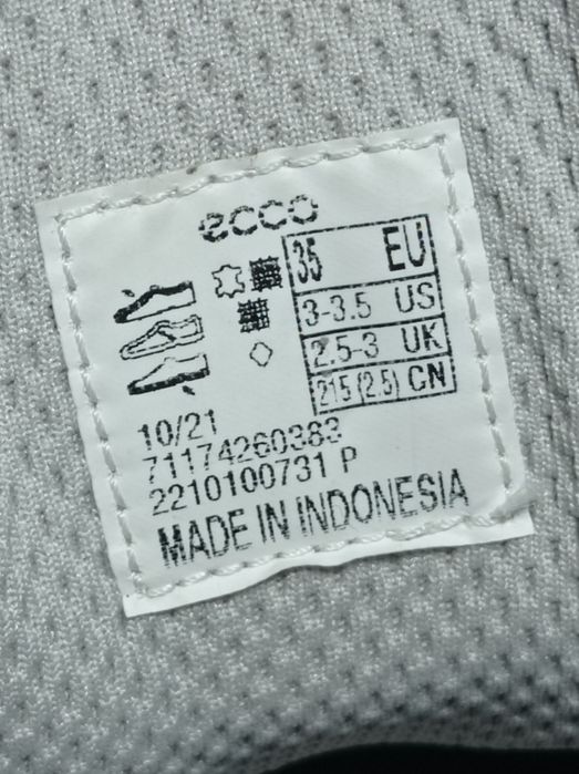 Кросівки ЕССО ВІОМ 35р.