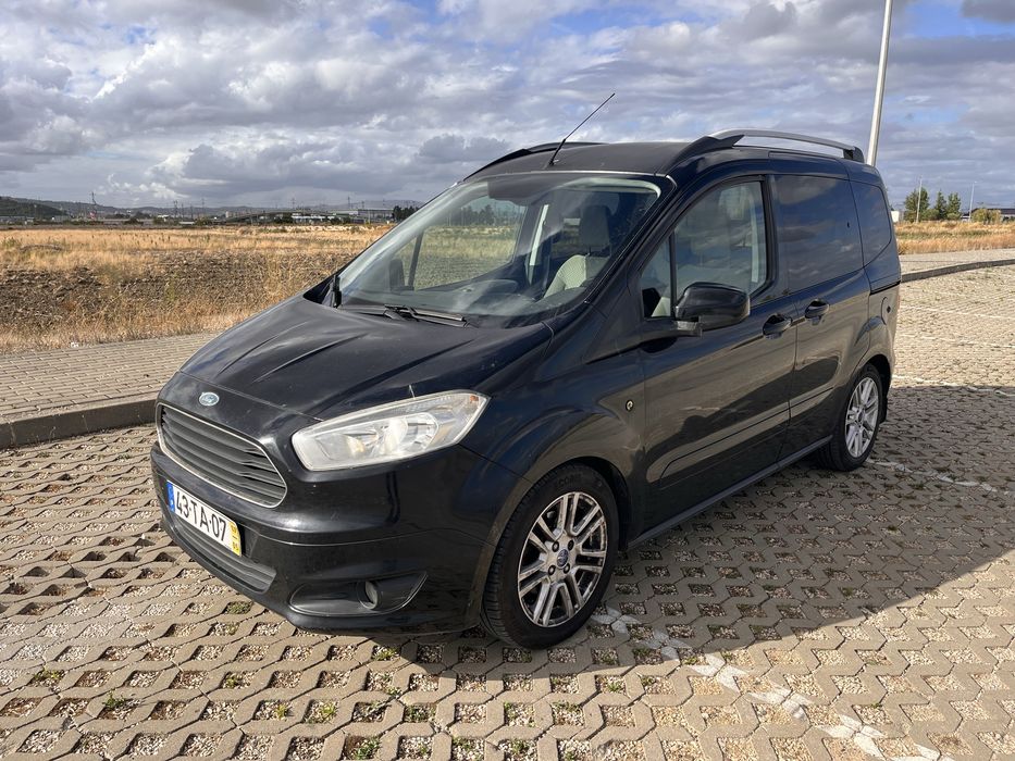 Ford Tourneo Courier 1.5 tdci 5 lugares