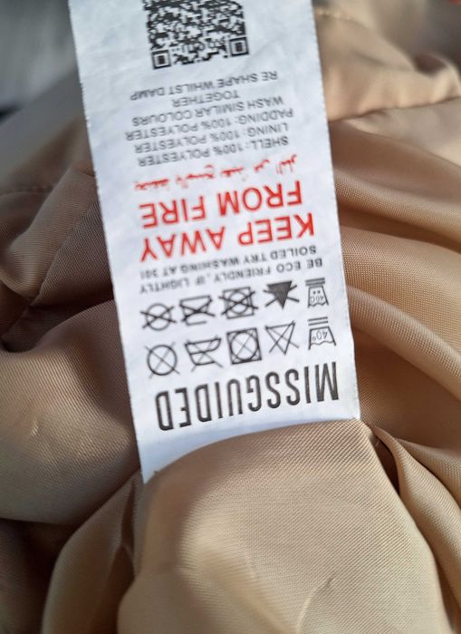 Ciepła krótka kurtka puffer Missguided