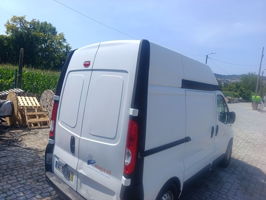 Venda carrinha Opel Vivaro