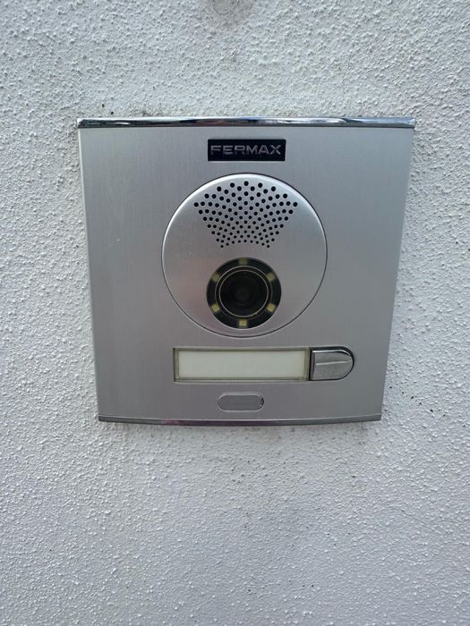 Video porteiro Fermax