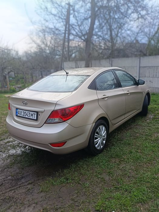 Продам хендай акцент