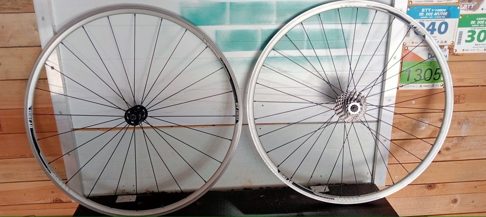 Aros DT swiss bicicleta de estrada