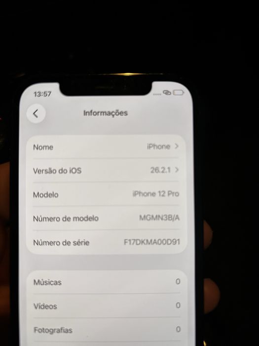 iPhone 12 Pro - Excelente Estado
