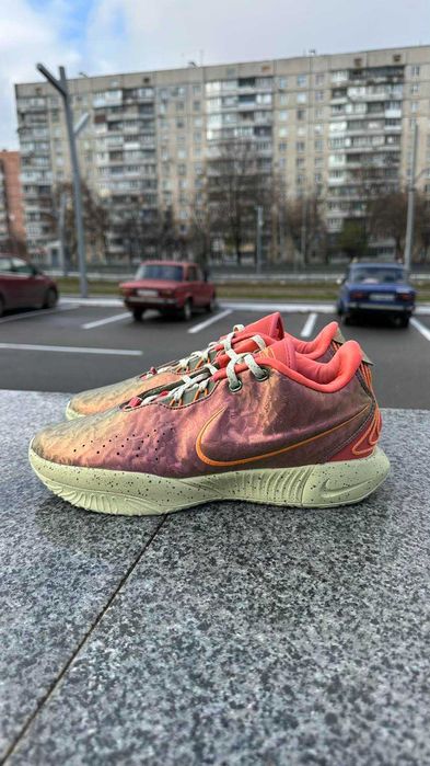 #3764 Nike LeBron XXI [US 8|26 cm] NEW