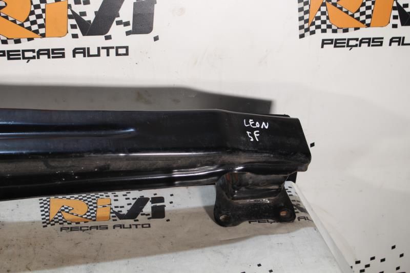 Reforço pára-choques trás SEAT Leon (5F1)
