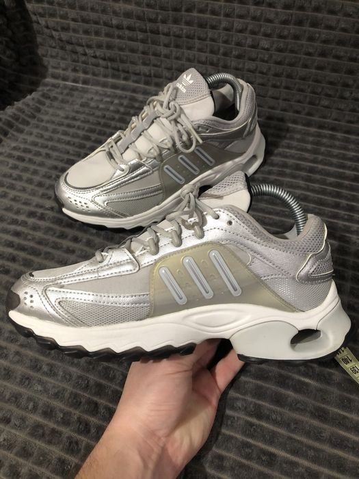 ADIDAS THESIA (38.5) 24.5-24.8см Silver Metallic женские кроссовки ори