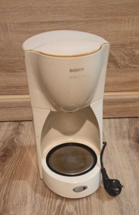 Ekspres przelewowy Bosh Cerealine beżowy kremowy