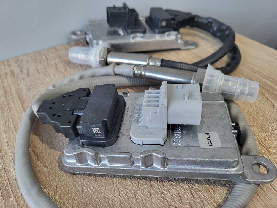 Czujnik Nox Mercedes Actros MP4 Euro 6 MP5 za katalizatorem Nowy