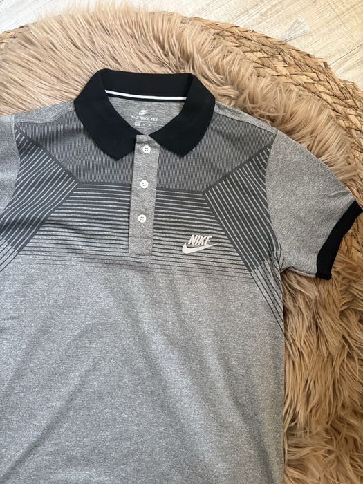 Nowa koszulka polo damska Nike dri fit M Biust 96-104cm