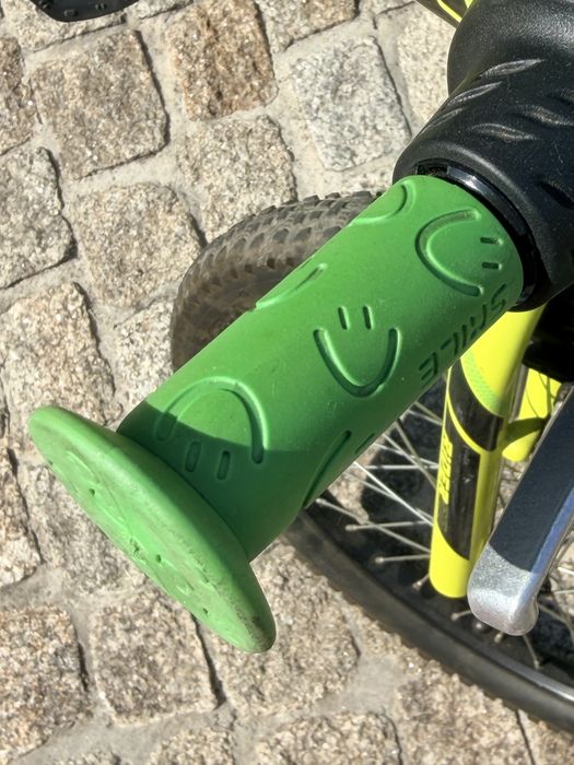 Bicicleta criança roda 20