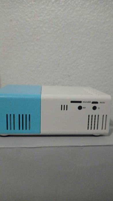 Mini Projector YG300 - New!!64729411886083121