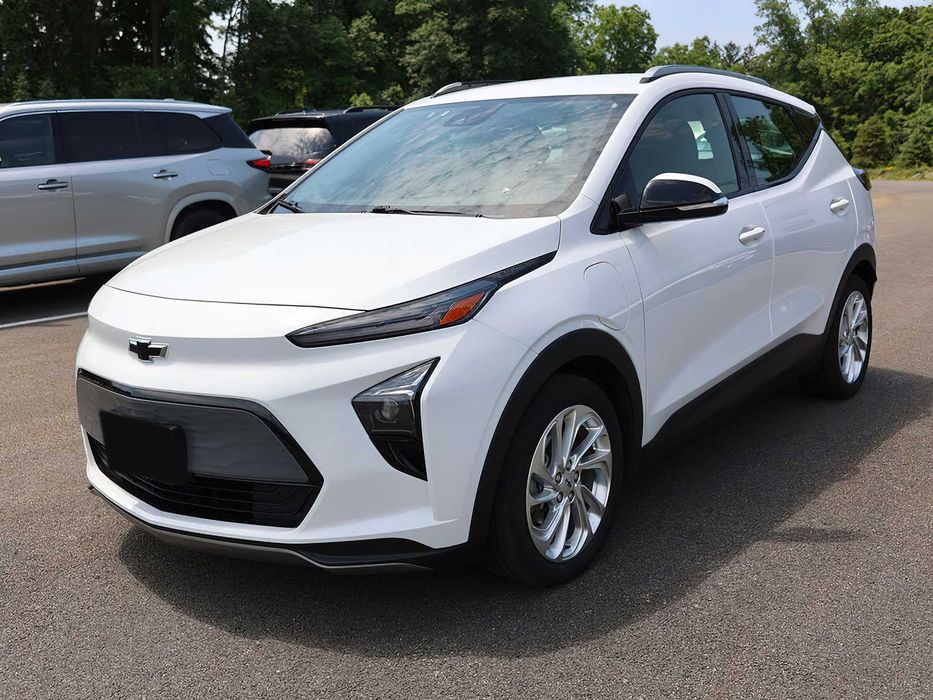 Chevrolet Bolt EUV LT FWD      2023