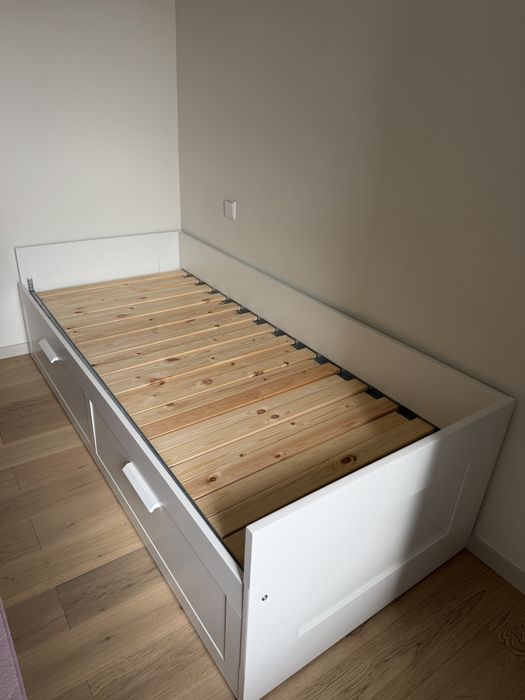 Cama IKEA BRIMNES + 2 colchões + protetores de colchão