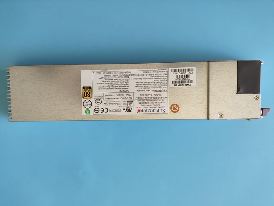 Fonte Alimentação servidor Supermicro PWS-721P-1R