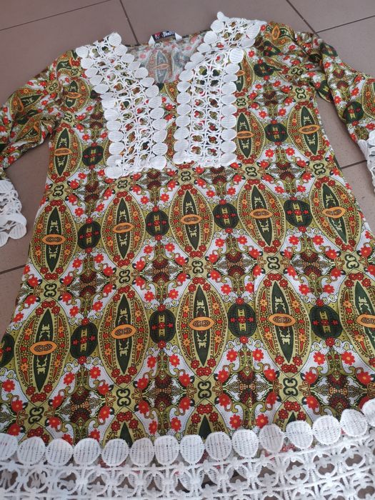 Folkowa tunika boho z ażurem koronka haft kwiatowy wzór r L 40